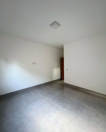 Imagem Casa com 2 Quartos à Venda, 85 m² em Barcelos - Trindade