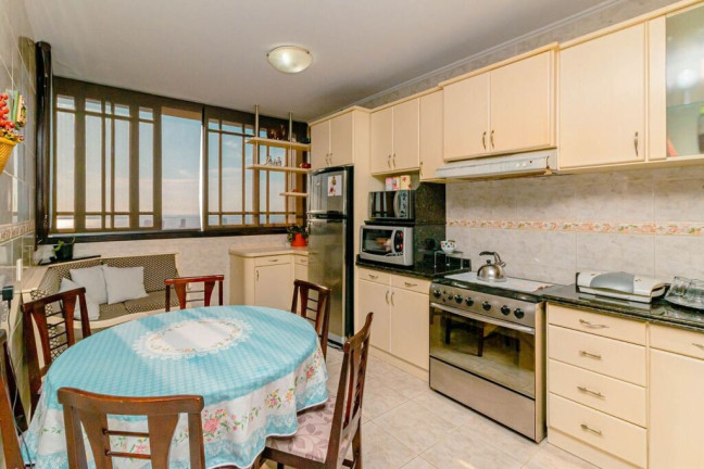 Imagem Casa de Condomínio com 4 Quartos à Venda, 367 m² em Nonoai - Porto Alegre