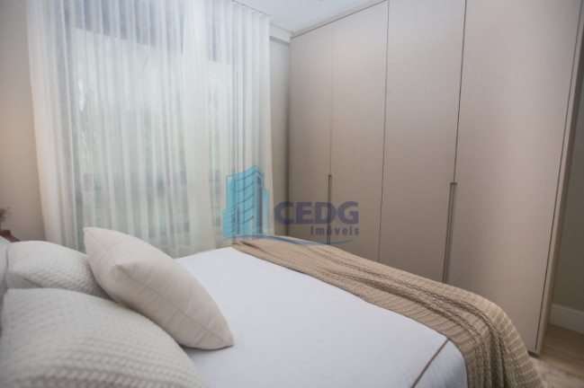 Imagem Cobertura com 2 Quartos à Venda, 106 m² em São Francisco - Curitiba