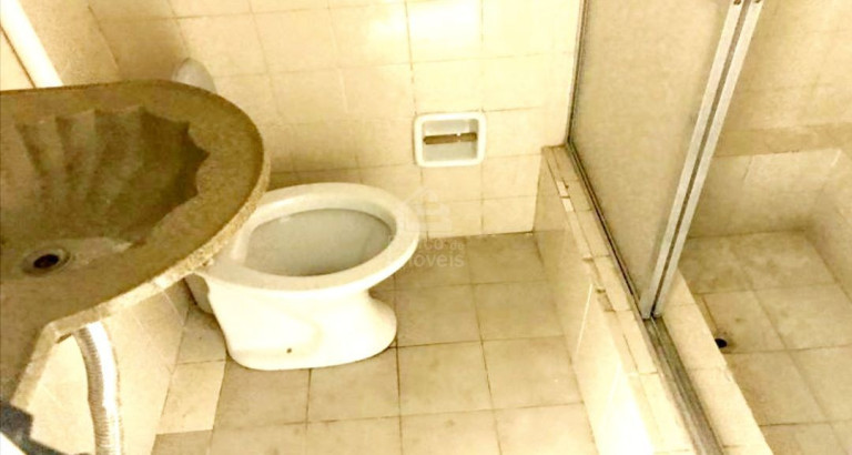 Imagem Imóvel com 8 Quartos à Venda, 355 m² em Centro - Santa Maria Imagem Imóvel com 8 Quartos à Venda, 355 m² em Centro - Santa Maria