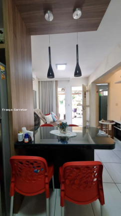 Imagem Casa de Condomínio com 2 Quartos à Venda, 75 m² em Cajupiranga - Parnamirim