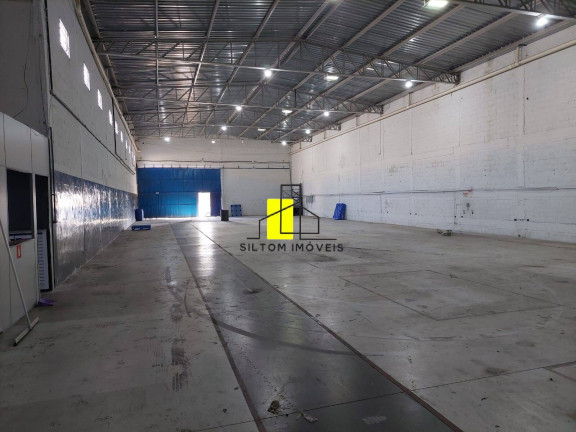 Galpão para Alugar, 825 m² em Loteamento Quinta Das Frutas - Taubaté
