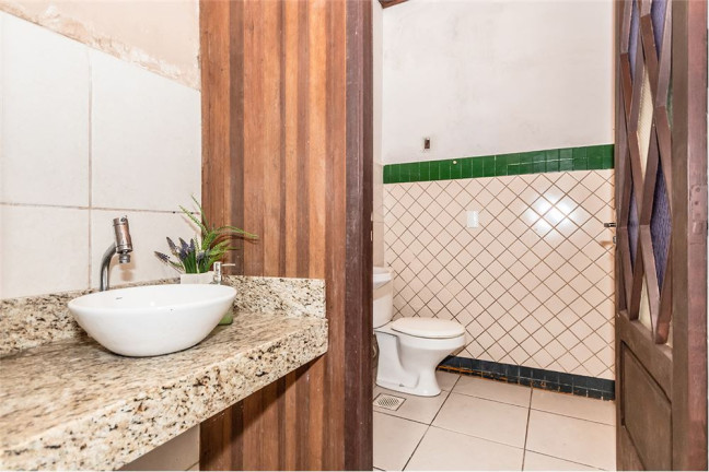 Imagem Casa com 3 Quartos à Venda,  em Menino Deus - Porto Alegre