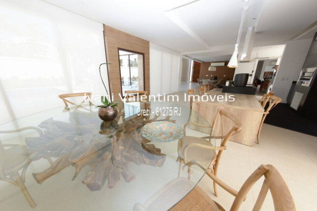Imagem Casa de Condomínio com 5 Quartos à Venda, 906 m² em Barra Da Tijuca - Rio De Janeiro Imagem Casa de Condomínio com 5 Quartos à Venda, 906 m² em Barra Da Tijuca - Rio De Janeiro