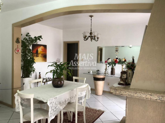 Imagem Casa com 2 Quartos para Alugar, 375 m² em São Jorge - Novo Hamburgo Imagem Casa com 2 Quartos para Alugar, 375 m² em São Jorge - Novo Hamburgo
