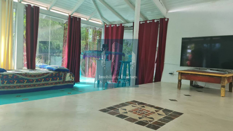 Imagem Casa com 10 Quartos à Venda, 700 m² em Lagoa Da Conceição - Florianópolis Imagem Casa com 10 Quartos à Venda, 700 m² em Lagoa Da Conceição - Florianópolis