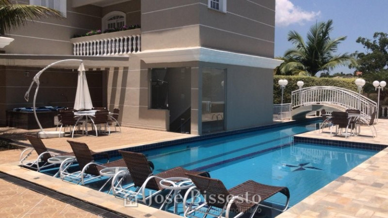 Imagem Casa com 5 Quartos à Venda, 980 m² em Granja Viana - Carapicuiba