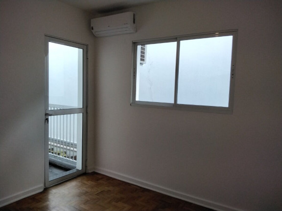 Imagem Casa com 3 Quartos à Venda, 300 m² em Planalto Paulista - São Paulo Imagem Casa com 3 Quartos à Venda, 300 m² em Planalto Paulista - São Paulo