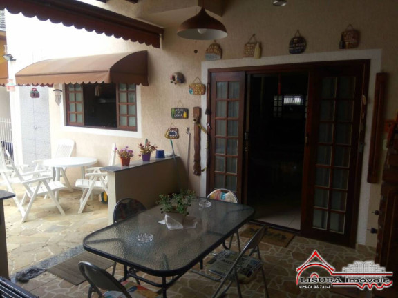 Imagem Casa com 3 Quartos à Venda, 180 m² em Loteamento Villa Branca - Jacareí Imagem Casa com 3 Quartos à Venda, 180 m² em Loteamento Villa Branca - Jacareí