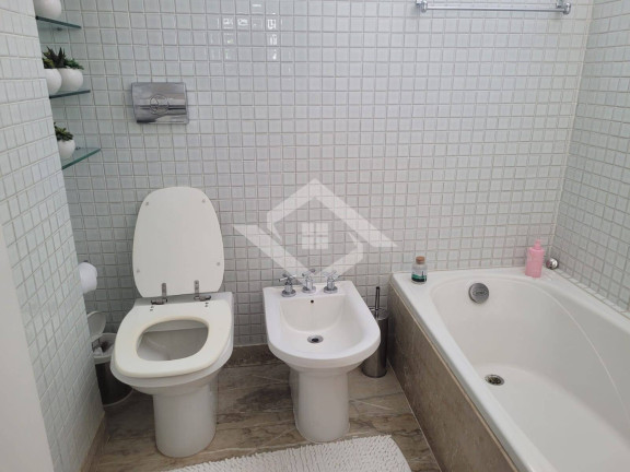 Imagem Apartamento com 4 Quartos à Venda, 177 m² em Copacabana - Rio De Janeiro Imagem Apartamento com 4 Quartos à Venda, 177 m² em Copacabana - Rio De Janeiro