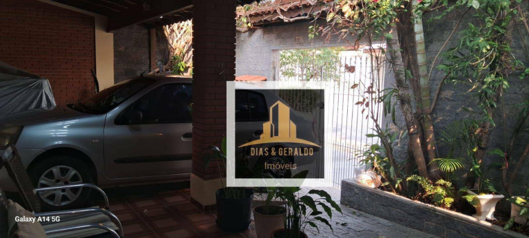 Imagem Casa com 2 Quartos à Venda, 200 m² em Conjunto Residencial Trinta E Um De Março - São José Dos Campos Imagem Casa com 2 Quartos à Venda, 200 m² em Conjunto Residencial Trinta E Um De Março - São José Dos Campos