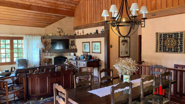 Imagem Casa de Condomínio com 5 Quartos à Venda, em Descansópolis - Campos Do Jordão Imagem Casa de Condomínio com 5 Quartos à Venda, em Descansópolis - Campos Do Jordão