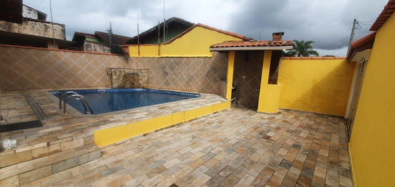 Imagem Casa com 3 Quartos à Venda, 300 m² em Flórida - Praia Grande Imagem Casa com 3 Quartos à Venda, 300 m² em Flórida - Praia Grande