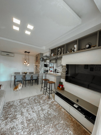 Imagem Apartamento com 2 Quartos à Venda, 90 m² em Centro - Camboriú