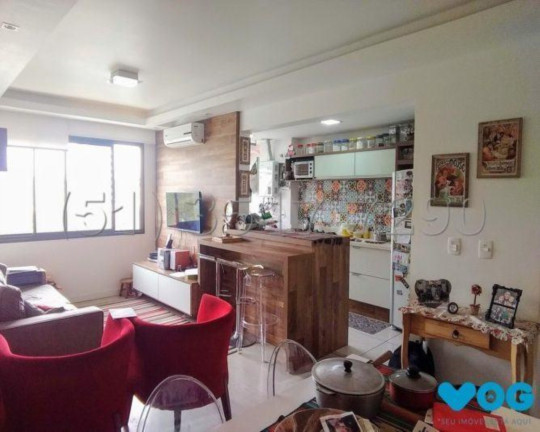Imagem Imóvel com 2 Quartos à Venda, 68 m² em Menino Deus - Porto Alegre Imagem Imóvel com 2 Quartos à Venda, 68 m² em Menino Deus - Porto Alegre