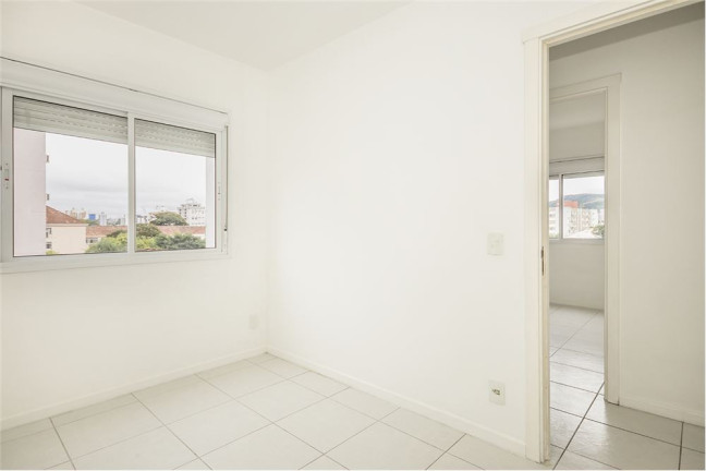 Imagem Imóvel com 2 Quartos à Venda,  em Partenon - Porto Alegre