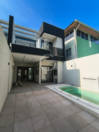 Sobrado com 4 Quartos à Venda, 175 m² em Marajó - Matinhos
