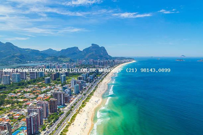 Imagem Apartamento com 4 Quartos à Venda, 220 m² em Barra Da Tijuca - Rio De Janeiro