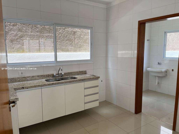 Imagem Casa à Venda, em Moinho Velho - Cotia Imagem Casa à Venda, em Moinho Velho - Cotia