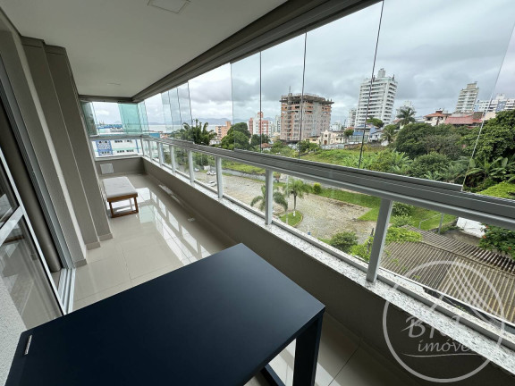 Imagem Apartamento com 2 Quartos à Venda, 84 m² em Barreiros - São José