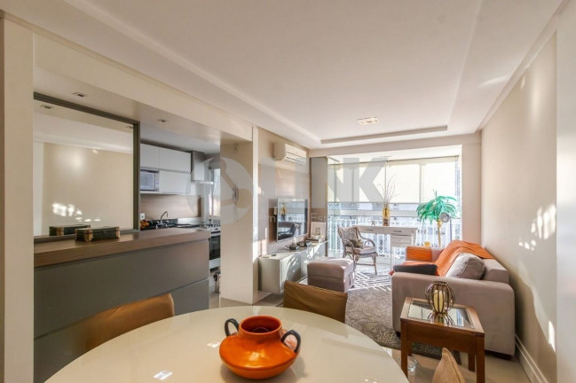 Imagem Apartamento com 2 Quartos à Venda, 68 m² em Passo Da Areia - Porto Alegre Imagem Apartamento com 2 Quartos à Venda, 68 m² em Passo Da Areia - Porto Alegre