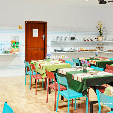 Imagem Imóvel com 33 Quartos à Venda, 4.300 m² Imagem Imóvel com 33 Quartos à Venda, 4.300 m²