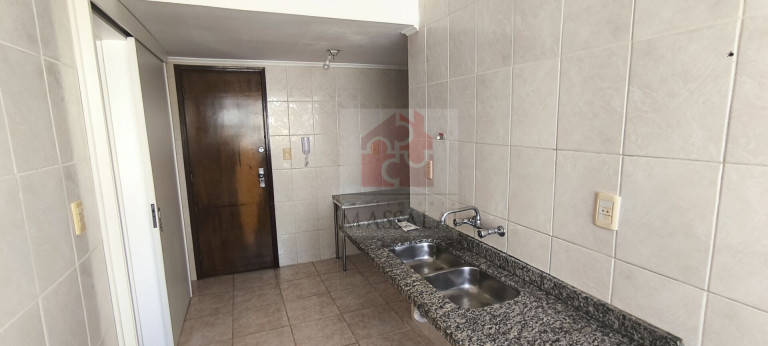 Imagem Apartamento com 3 Quartos à Venda, 102 m² em Menino Deus - Porto Alegre Imagem Apartamento com 3 Quartos à Venda, 102 m² em Menino Deus - Porto Alegre