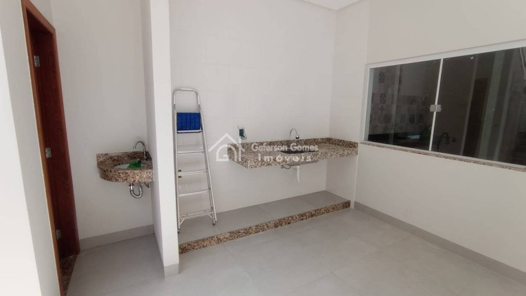 Imagem Apartamento com 3 Quartos para Alugar, 250 m² em Bela Vista - Mantena Imagem Apartamento com 3 Quartos para Alugar, 250 m² em Bela Vista - Mantena