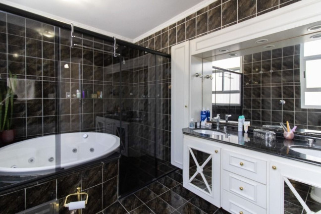 Imagem Casa com 4 Quartos à Venda, 430 m² em Vila Galvão - Guarulhos
