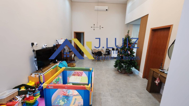 Casa com 3 Quartos à Venda, 237 m² em Jardim Mantova - Indaiatuba