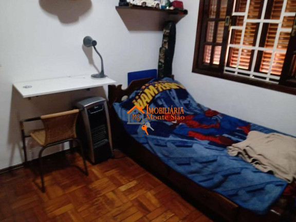 Imagem Casa com 3 Quartos à Venda, 194 m² em Vila Rosália - Guarulhos Imagem Casa com 3 Quartos à Venda, 194 m² em Vila Rosália - Guarulhos