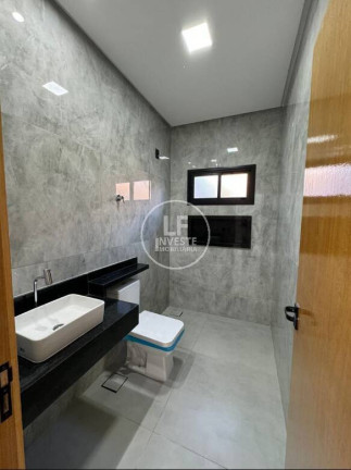 Imagem Casa com 3 Quartos à Venda, 235 m² em Jardim Presidente - Goiânia