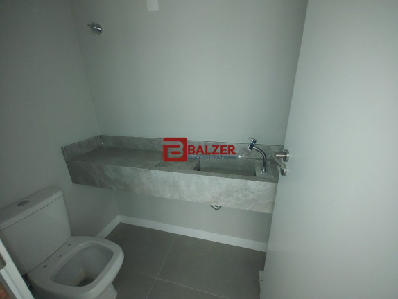 Imagem Apartamento com 3 Quartos à Venda, 132 m² em Centro - Florianópolis