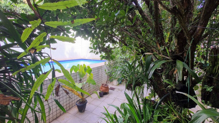 Casa com 10 Quartos à Venda, 560 m² em Praia Da Costa - Vila Velha