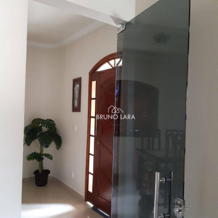 Imagem Casa com 4 Quartos à Venda, 250 m² em Jardim Das Roseiras - Igarapé Imagem Casa com 4 Quartos à Venda, 250 m² em Jardim Das Roseiras - Igarapé