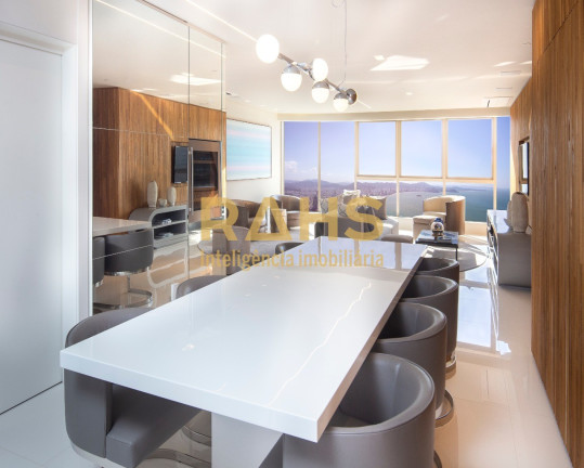 Imagem Apartamento com 4 Quartos à Venda, 257 m² em Centro - Balneário Camboriú Imagem Apartamento com 4 Quartos à Venda, 257 m² em Centro - Balneário Camboriú