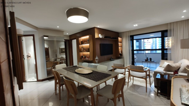 Imagem Imóvel com 3 Quartos à Venda, 132 m² em Graça - Salvador Imagem Imóvel com 3 Quartos à Venda, 132 m² em Graça - Salvador