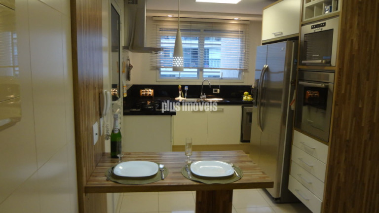 Imagem Apartamento com 3 Quartos à Venda, 185 m² em Alto Da Boa Vista - São Paulo Imagem Apartamento com 3 Quartos à Venda, 185 m² em Alto Da Boa Vista - São Paulo