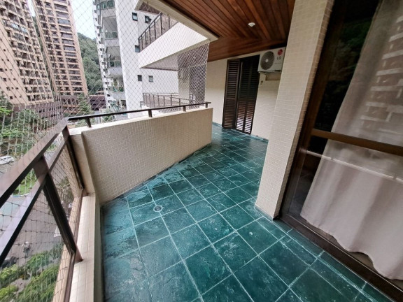 Imagem Apartamento com 4 Quartos à Venda, 160 m² em Pitangueiras - Guarujá