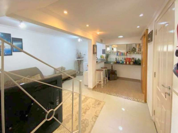 Imagem Casa com 3 Quartos à Venda, 181 m² em Granja Viana - Cotia Imagem Casa com 3 Quartos à Venda, 181 m² em Granja Viana - Cotia