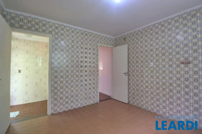 Imagem Sobrado com 3 Quartos à Venda, 170 m² em Parque Jaçatuba - Santo André Imagem Sobrado com 3 Quartos à Venda, 170 m² em Parque Jaçatuba - Santo André