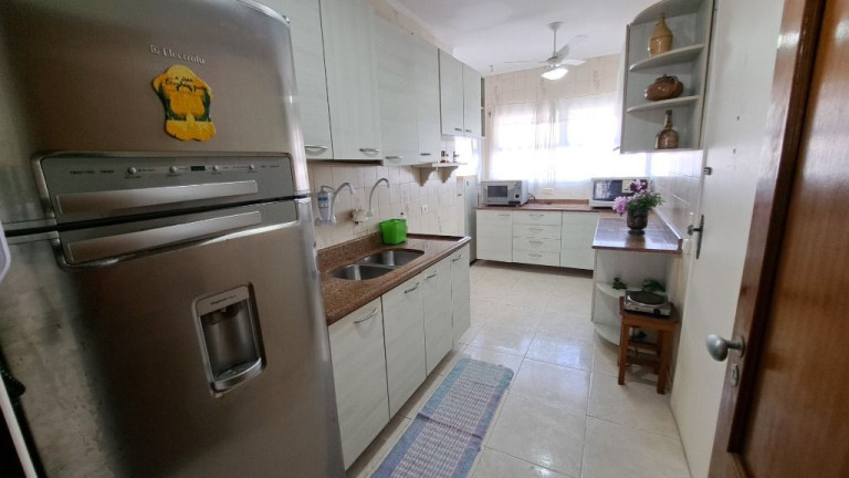 Imagem Apartamento com 3 Quartos à Venda, 120 m² em Pitangueiras - Guarujá