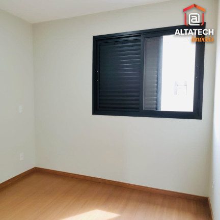 Imagem Casa com 2 Quartos à Venda, 100 m² em Jardim Vitória - Poços De Caldas Imagem Casa com 2 Quartos à Venda, 100 m² em Jardim Vitória - Poços De Caldas