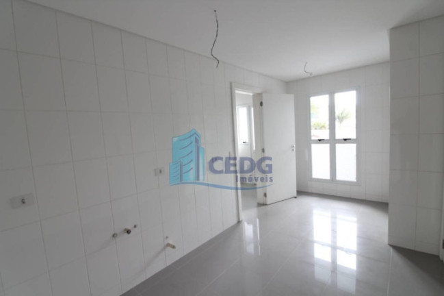 Imagem Apartamento com 3 Quartos à Venda, 176 m² em Cabral - Curitiba