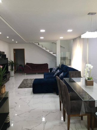 Imagem Casa com 4 Quartos à Venda, 261 m² em Jardim Jaraguá - Atibaia