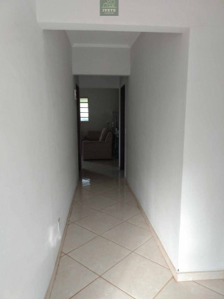 Imagem Casa com 2 Quartos à Venda, 250 m²