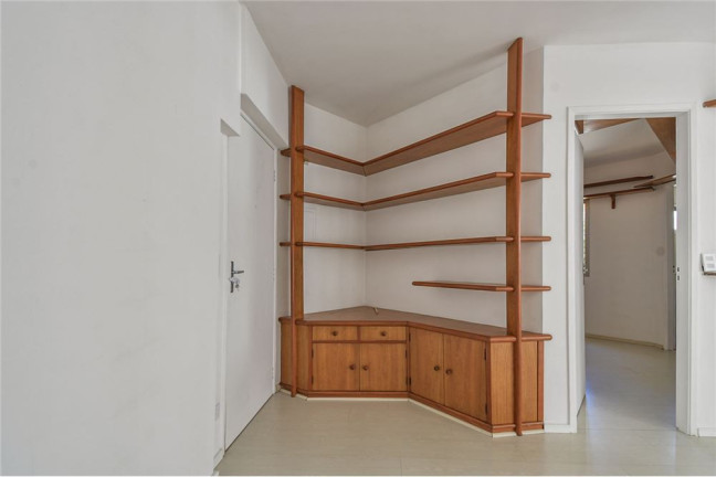 Imagem Imóvel com 1 Quarto à Venda, em Moema - São Paulo Imagem Imóvel com 1 Quarto à Venda, em Moema - São Paulo
