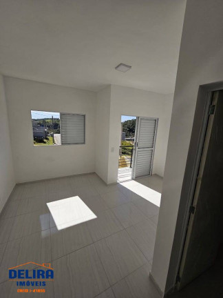 Imagem Casa com 3 Quartos à Venda, 140 m² em Canjica (terra Preta) - Mairiporã Imagem Casa com 3 Quartos à Venda, 140 m² em Canjica (terra Preta) - Mairiporã