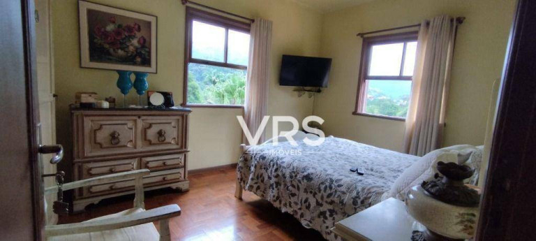 Imagem Casa com 3 Quartos à Venda, 226 m² em Golfe - Teresópolis Imagem Casa com 3 Quartos à Venda, 226 m² em Golfe - Teresópolis