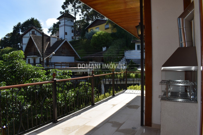 Imagem Imóvel com 4 Quartos à Venda, 492 m² em Região De Capivari - Campos Do Jordão Imagem Imóvel com 4 Quartos à Venda, 492 m² em Região De Capivari - Campos Do Jordão